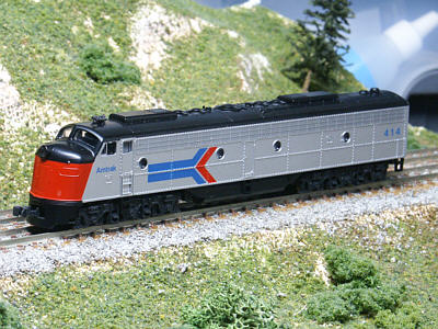 Kato E8A in Amtrak I. 