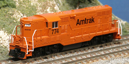 Atlas GP7 in Amtrak MOW by NSC
